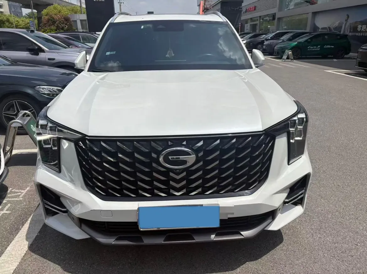 2022 GAC Trumpchi GS8 2.0T 252HP L4 8AT,autocango,china used car exporter,china ev exporter,chinese used car exporter,chinese used ev exporter