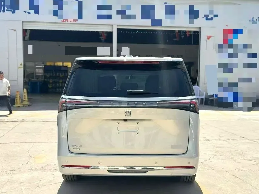2025 Buick GL8 1.5T 180HP L4 2DHT PHEV,autocango,china used car exporter,china ev exporter,chinese used car exporter,chinese used ev exporter