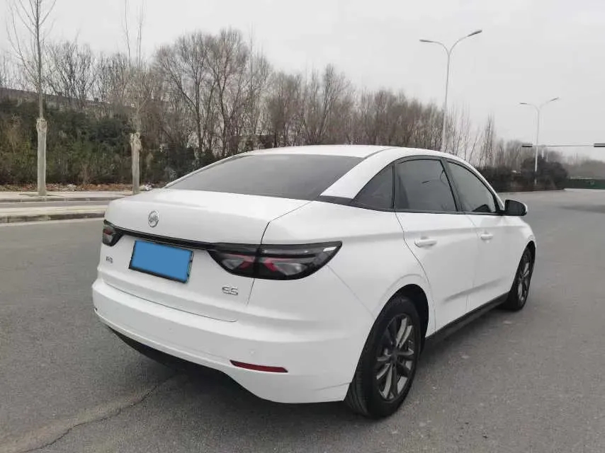 2021 Weltmeister E.5 BEV 49.92KWH,autocango,china used car exporter,china ev exporter,chinese used car exporter,chinese used ev exporter