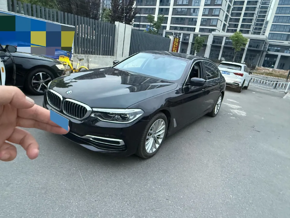 2020 BMW 5 Series 2.0T 252HP L4 8AT,autocango,china used car exporter,china ev exporter,chinese used car exporter,chinese used ev exporter