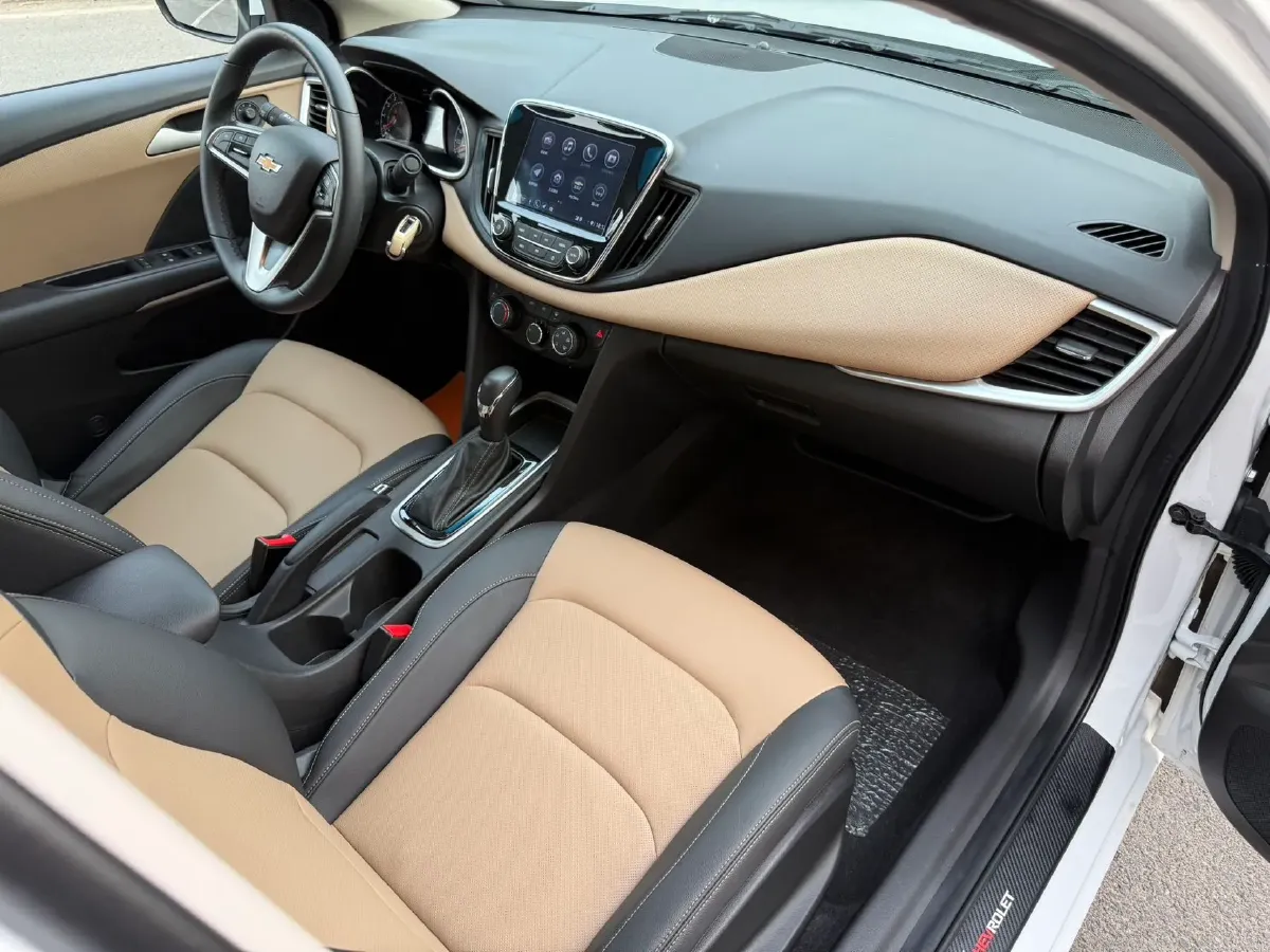 2022 Chevrolet Monza 1.5L 113HP L4 6AT,autocango,china used car exporter,china ev exporter,chinese used car exporter,chinese used ev exporter