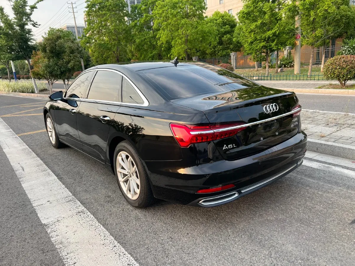 2019 Audi A6L 2.0T 190HP L4 7DCT,autocango,china used car exporter,china ev exporter,chinese used car exporter,chinese used ev exporter