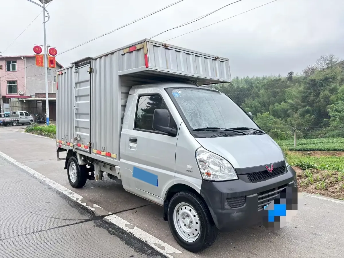 2021 WuLing RongGuang New Truck 1.5L 99HP L4 5MT,autocango,china used car exporter,china ev exporter,chinese used car exporter,chinese used ev exporter