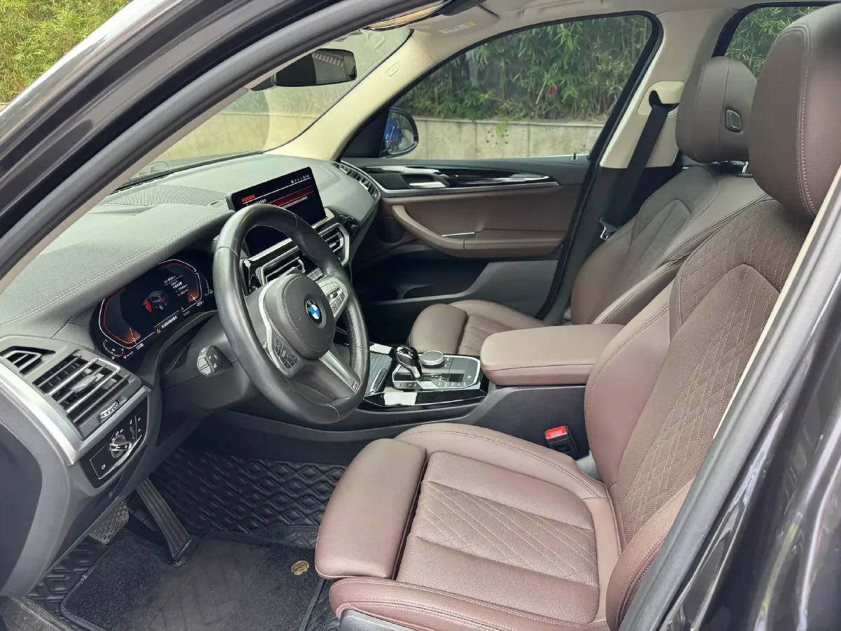 2023 BMW X3 2.0T 184HP L4 8AT,autocango,china used car exporter,china ev exporter,chinese used car exporter,chinese used ev exporter