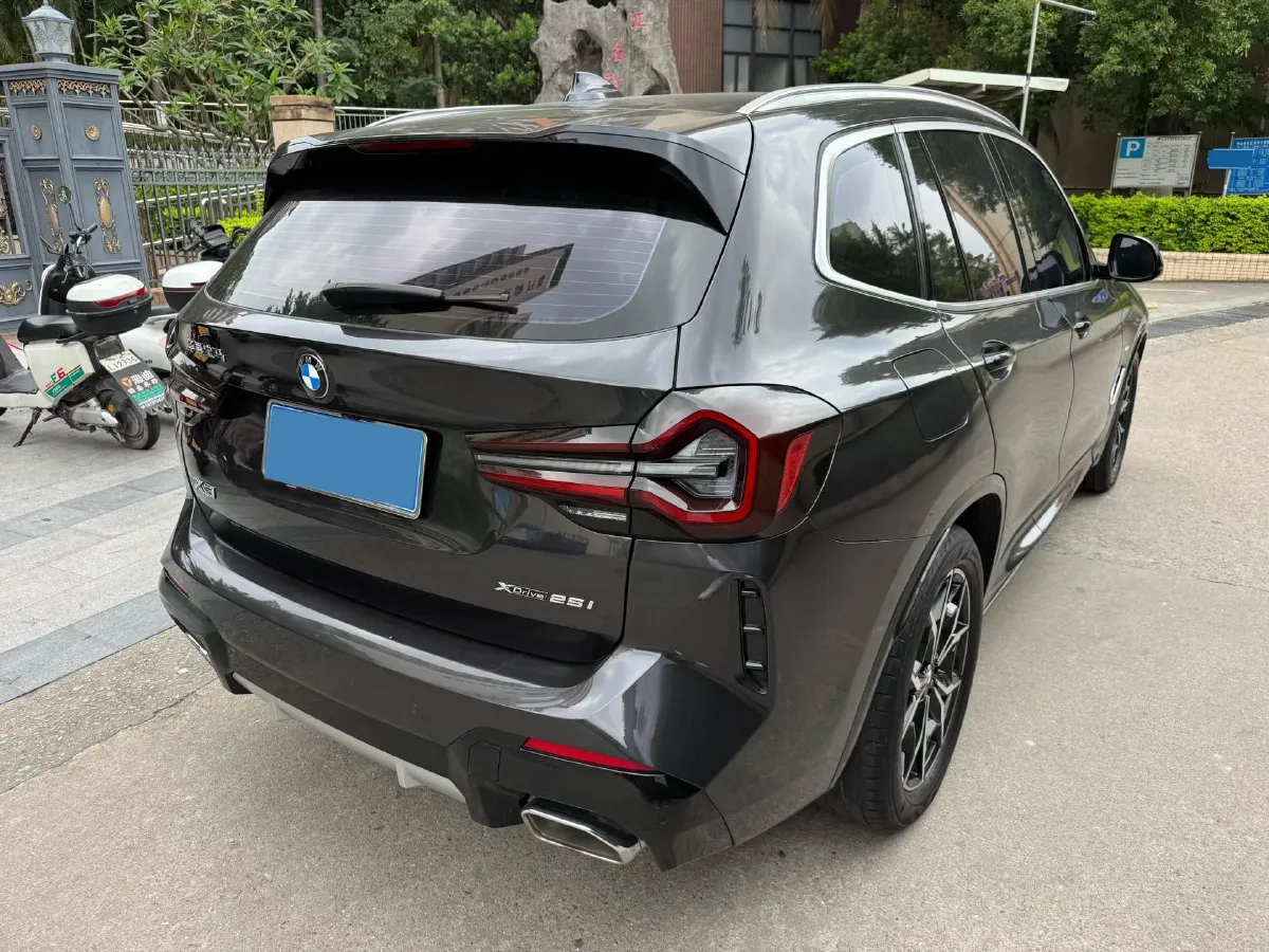 2023 BMW X3 2.0T 184HP L4 8AT,autocango,china used car exporter,china ev exporter,chinese used car exporter,chinese used ev exporter