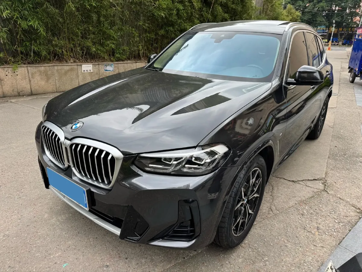 2023 BMW X3 2.0T 184HP L4 8AT,autocango,china used car exporter,china ev exporter,chinese used car exporter,chinese used ev exporter