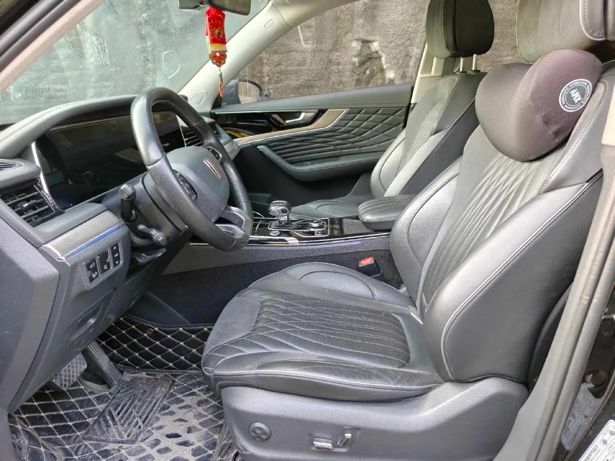 2022 HongQi HS5 2.0T 224HP L4 6AT,autocango,china used car exporter,china ev exporter,chinese used car exporter,chinese used ev exporter