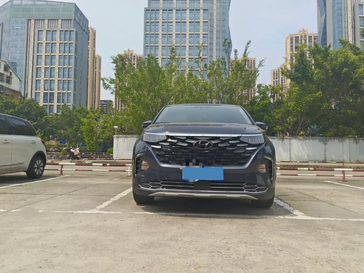 2021 Hyundai Custo 1.5T 170HP L4 8AT,autocango,china used car exporter,china ev exporter,chinese used car exporter,chinese used ev exporter