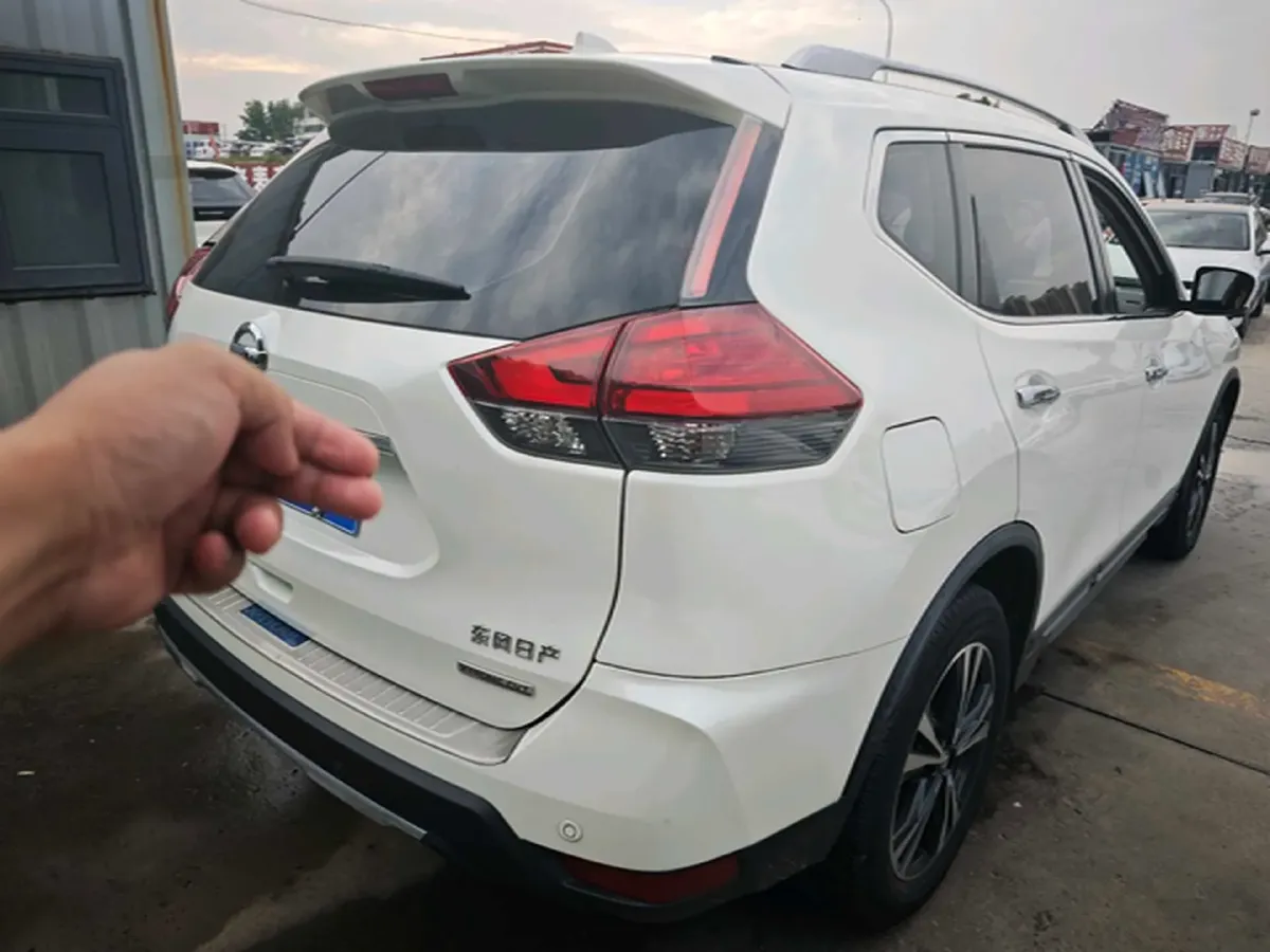 2020 Nissan X-Trail 2.5L 186HP L4 CVT,autocango,china used car exporter,china ev exporter,chinese used car exporter,chinese used ev exporter