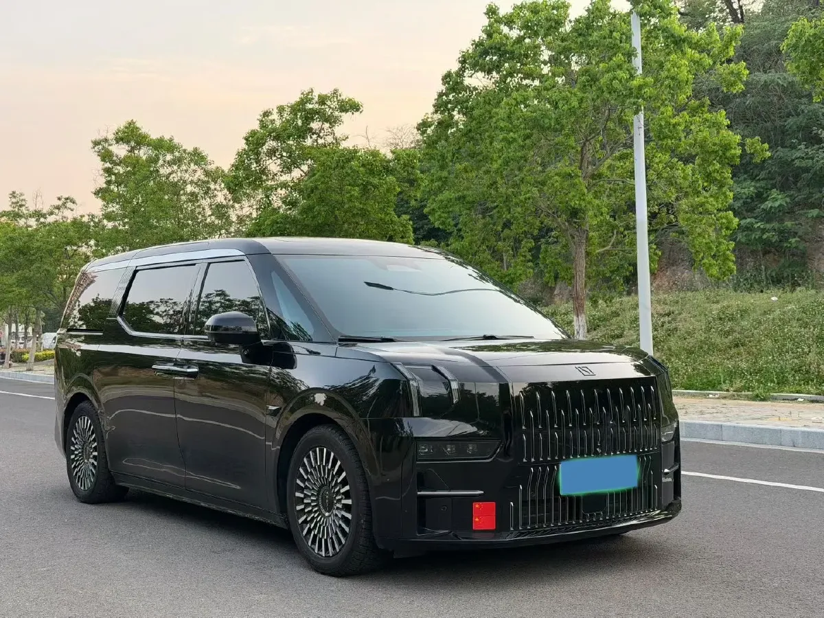 2022 Zeekr 009 BEV 116KWH,autocango,china used car exporter,china ev exporter,chinese used car exporter,chinese used ev exporter