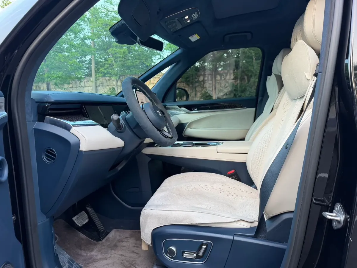 2022 Zeekr 009 BEV 116KWH,autocango,china used car exporter,china ev exporter,chinese used car exporter,chinese used ev exporter