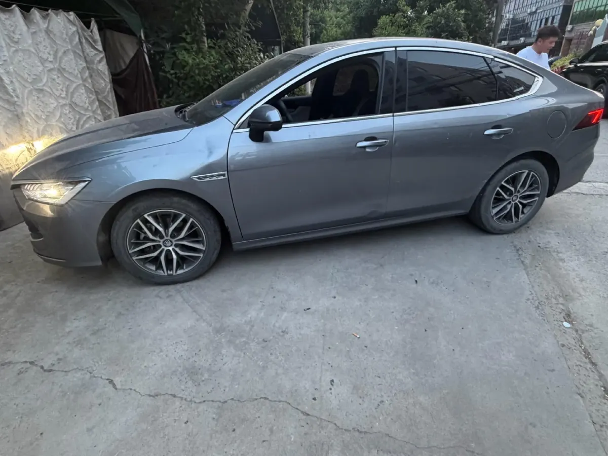 2021 Haval F7 1.5T 169HP L4 7DCT,autocango,china used car exporter,china ev exporter,chinese used car exporter,chinese used ev exporter