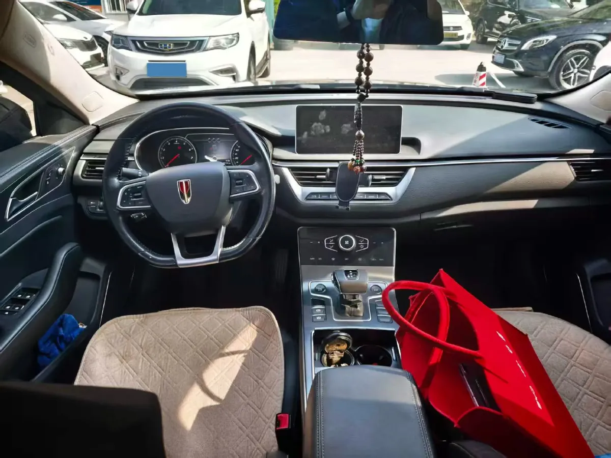 2022 HongQi H5 1.5T 169HP L4 7DCT,autocango,china used car exporter,china ev exporter,chinese used car exporter,chinese used ev exporter