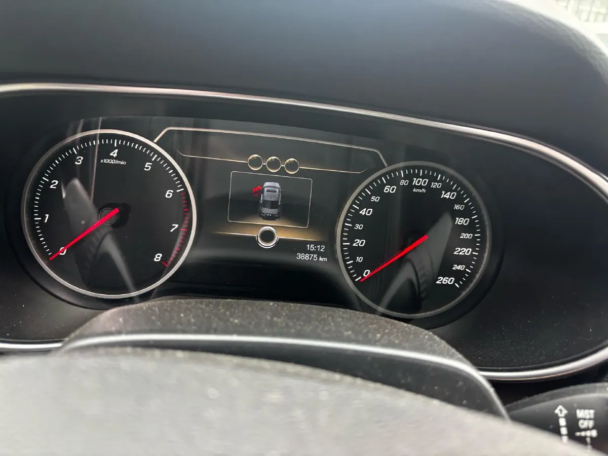 2022 HongQi H5 1.5T 169HP L4 7DCT,autocango,china used car exporter,china ev exporter,chinese used car exporter,chinese used ev exporter