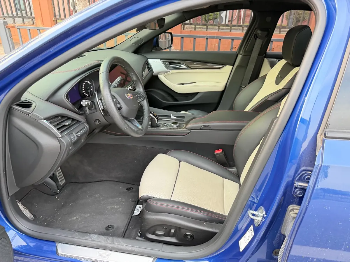 2020 Cadillac CT5 2.0T 241HP L4 10AT,autocango,china used car exporter,china ev exporter,chinese used car exporter,chinese used ev exporter