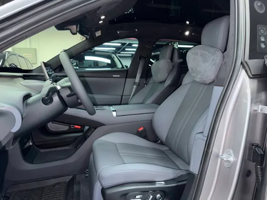 2025 MI YU7 BEV 101.7KWH,autocango,china used car exporter,china ev exporter,chinese used car exporter,chinese used ev exporter