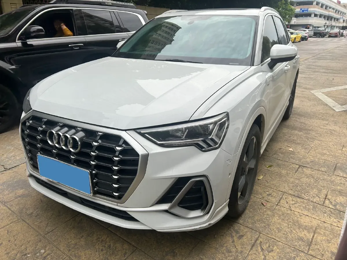 2021 Audi Q3 1.4T 150HP L4 7DCT,autocango,china used car exporter,china ev exporter,chinese used car exporter,chinese used ev exporter