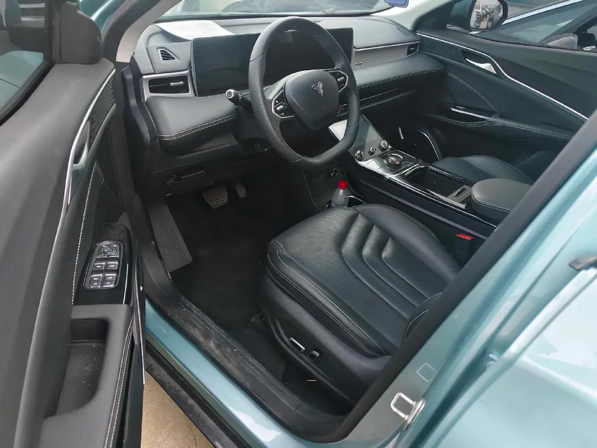 2022 MAXUS T70 2.0T 163HP L4 6AT,autocango,china used car exporter,china ev exporter,chinese used car exporter,chinese used ev exporter