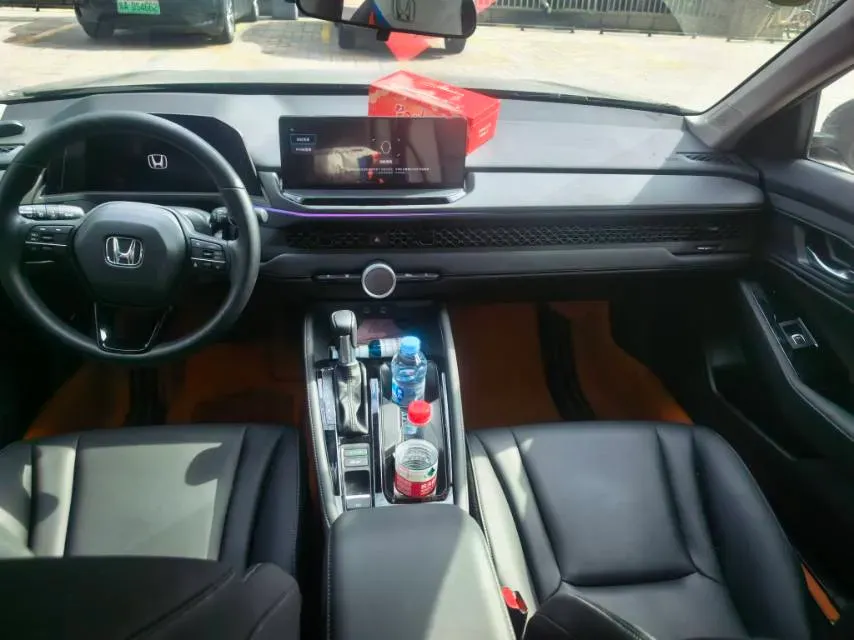 2025 Honda Accord 1.5T 192HP L4 CVT,autocango,china used car exporter,china ev exporter,chinese used car exporter,chinese used ev exporter