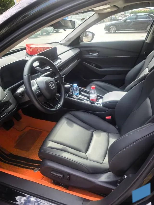 2025 Honda Accord 1.5T 192HP L4 CVT,autocango,china used car exporter,china ev exporter,chinese used car exporter,chinese used ev exporter
