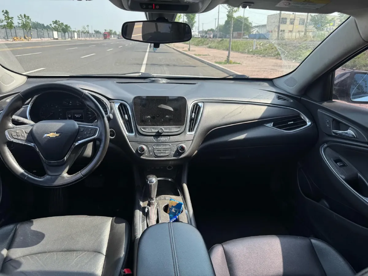 2019 Chevrolet Malibu XL 2.0T 241HP L4 9AT,autocango,china used car exporter,china ev exporter,chinese used car exporter,chinese used ev exporter
