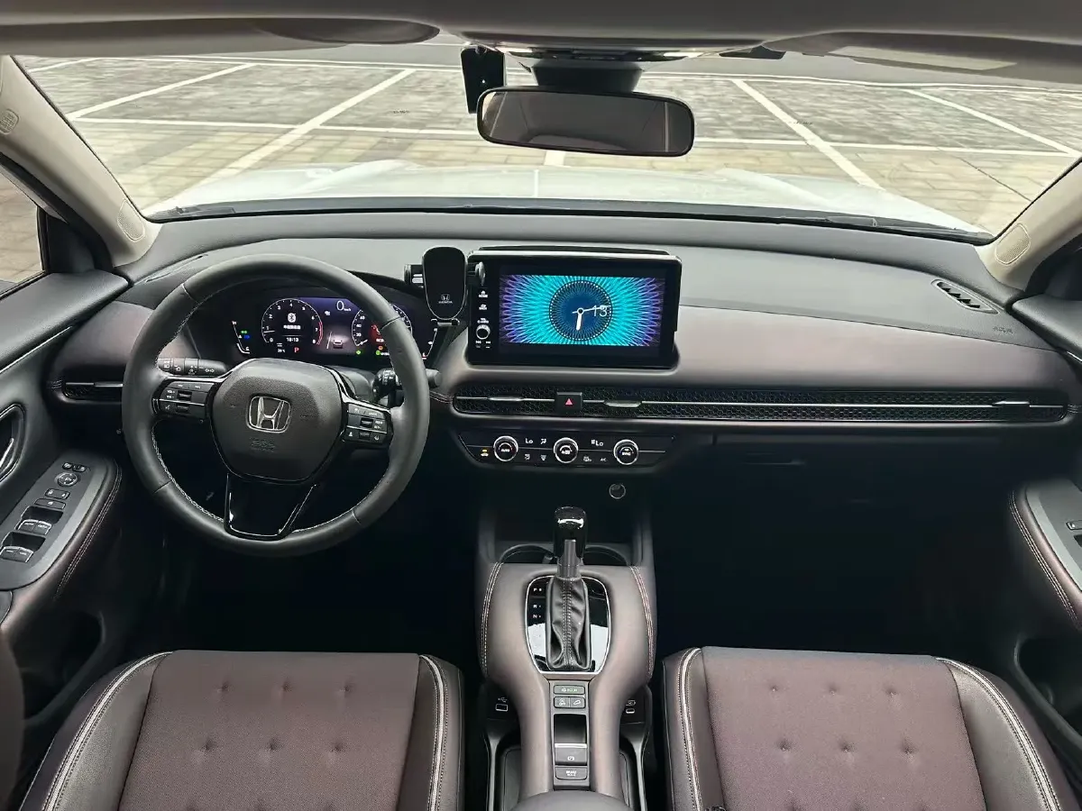 2023 Honda ZR-V 1.5T 182HP L4 CVT,autocango,china used car exporter,china ev exporter,chinese used car exporter,chinese used ev exporter