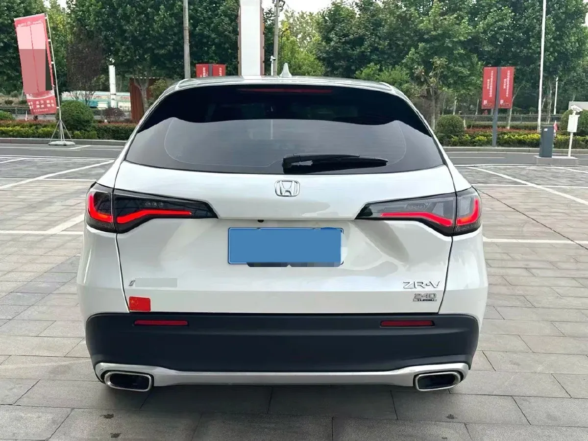 2023 Honda ZR-V 1.5T 182HP L4 CVT,autocango,china used car exporter,china ev exporter,chinese used car exporter,chinese used ev exporter