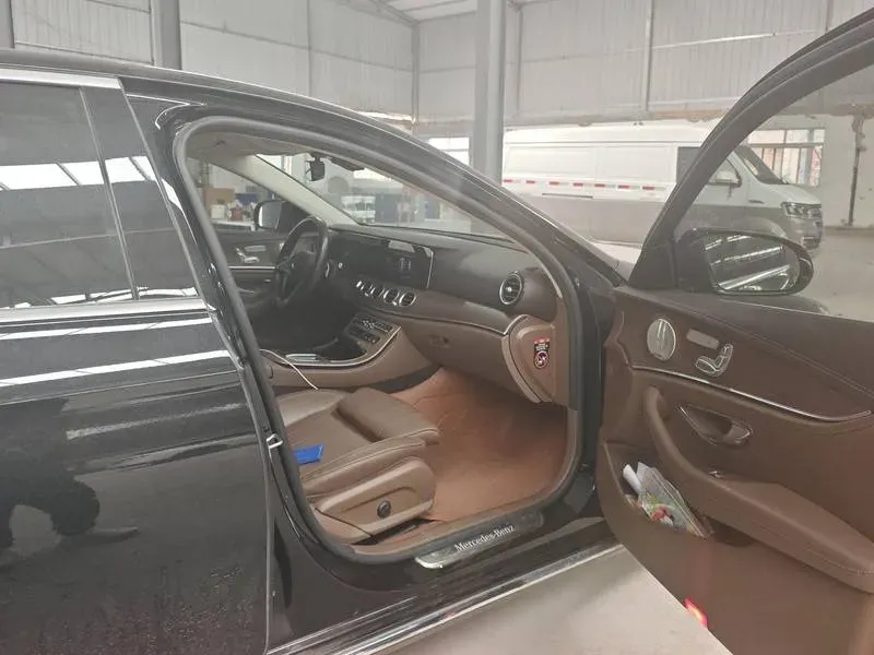 2022 Mercedes-Benz E Class 2.0T 258HP L4 9AT,autocango,china used car exporter,china ev exporter,chinese used car exporter,chinese used ev exporter