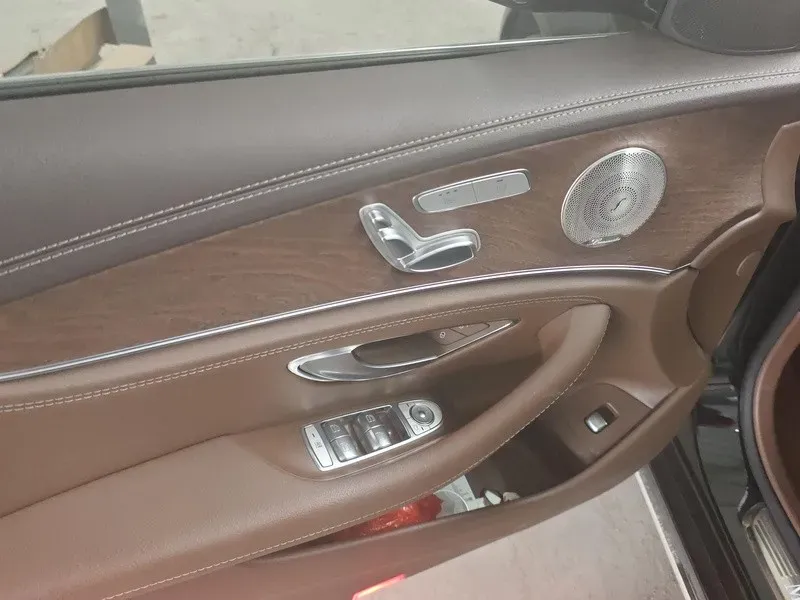 2022 Mercedes-Benz E Class 2.0T 258HP L4 9AT,autocango,china used car exporter,china ev exporter,chinese used car exporter,chinese used ev exporter