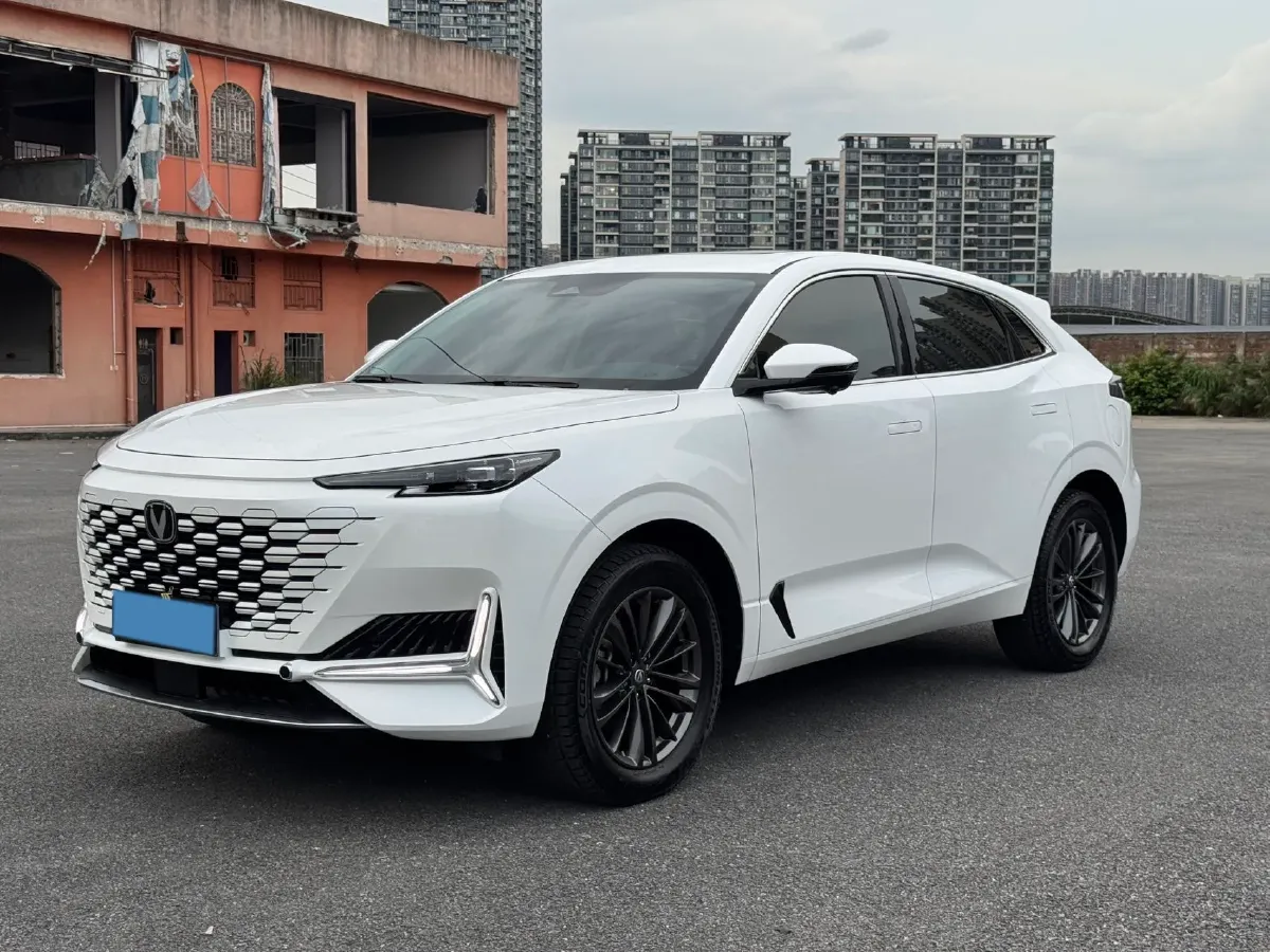 2024 ChangAn UNI-K 2.0T 233HP L4 8AT,autocango,china used car exporter,china ev exporter,chinese used car exporter,chinese used ev exporter