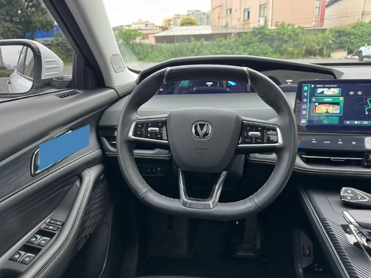 2024 ChangAn UNI-K 2.0T 233HP L4 8AT,autocango,china used car exporter,china ev exporter,chinese used car exporter,chinese used ev exporter