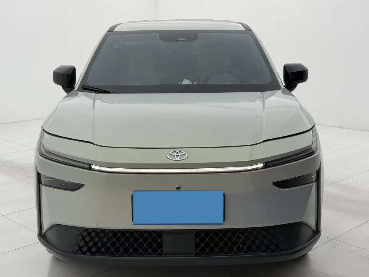 2025 Toyota BZ3X BEV 58.37KWH,autocango,china used car exporter,china ev exporter,chinese used car exporter,chinese used ev exporter