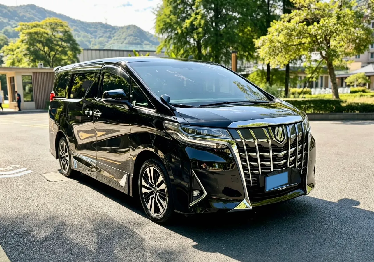 2018 Toyota Alphard 3.5L 301HP V6 8AT,autocango,china used car exporter,china ev exporter,chinese used car exporter,chinese used ev exporter