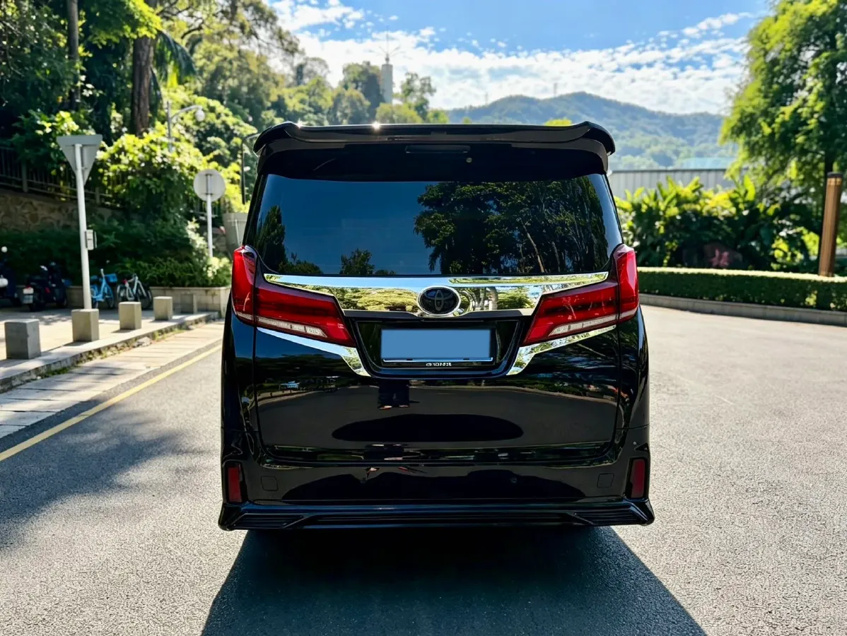 2018 Toyota Alphard 3.5L 301HP V6 8AT,autocango,china used car exporter,china ev exporter,chinese used car exporter,chinese used ev exporter