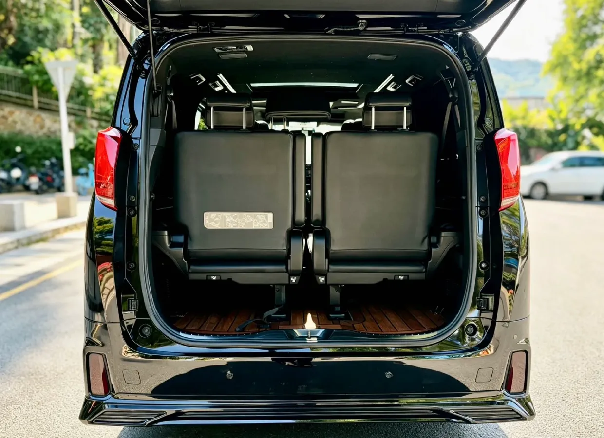 2018 Toyota Alphard 3.5L 301HP V6 8AT,autocango,china used car exporter,china ev exporter,chinese used car exporter,chinese used ev exporter