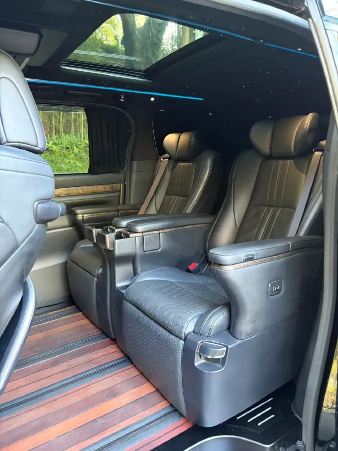 2018 Toyota Alphard 3.5L 301HP V6 8AT,autocango,china used car exporter,china ev exporter,chinese used car exporter,chinese used ev exporter