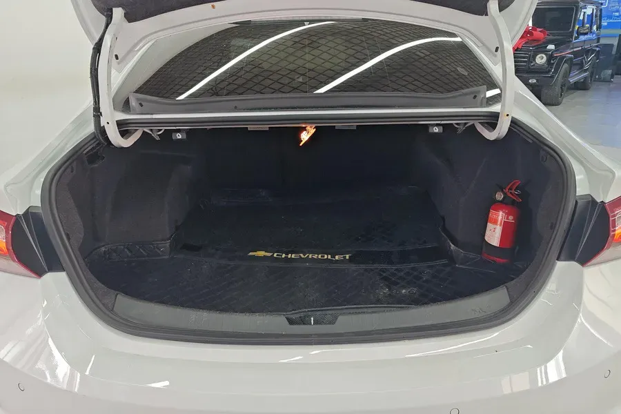 2021 Chevrolet Malibu XL 1.5T 169HP L4 9AT,autocango,china used car exporter,china ev exporter,chinese used car exporter,chinese used ev exporter