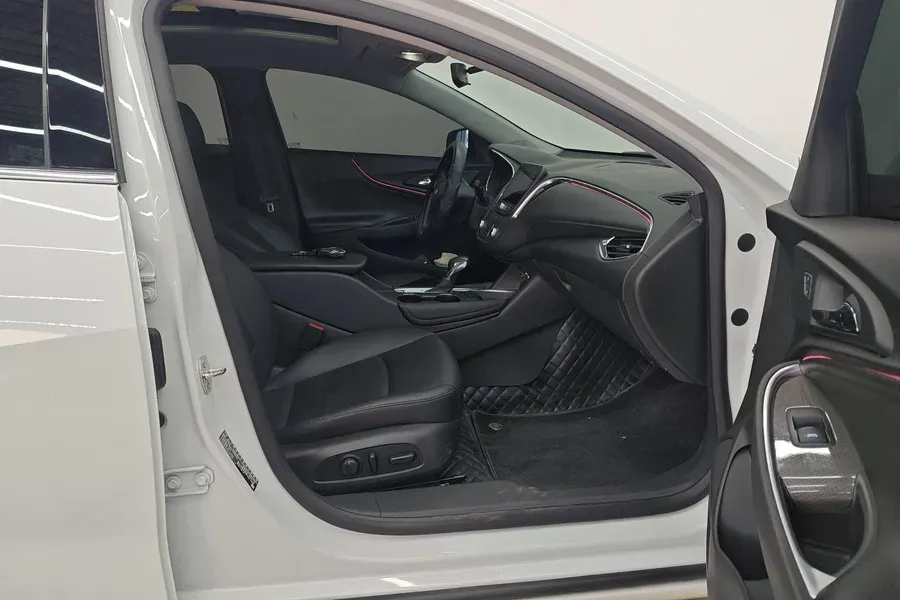 2021 Chevrolet Malibu XL 1.5T 169HP L4 9AT,autocango,china used car exporter,china ev exporter,chinese used car exporter,chinese used ev exporter