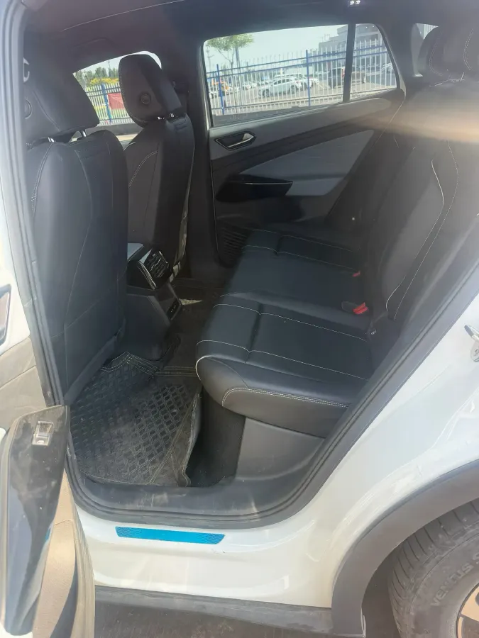 2024 Volkswagen ID.4 X BEV 52.8KWH,autocango,china used car exporter,china ev exporter,chinese used car exporter,chinese used ev exporter