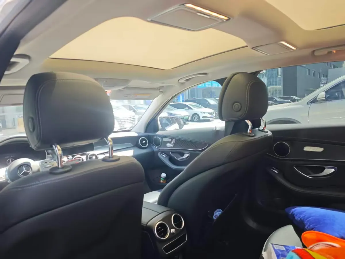 2020 Mercedes-Benz C Class 1.5T 184HP L4 9AT,autocango,china used car exporter,china ev exporter,chinese used car exporter,chinese used ev exporter