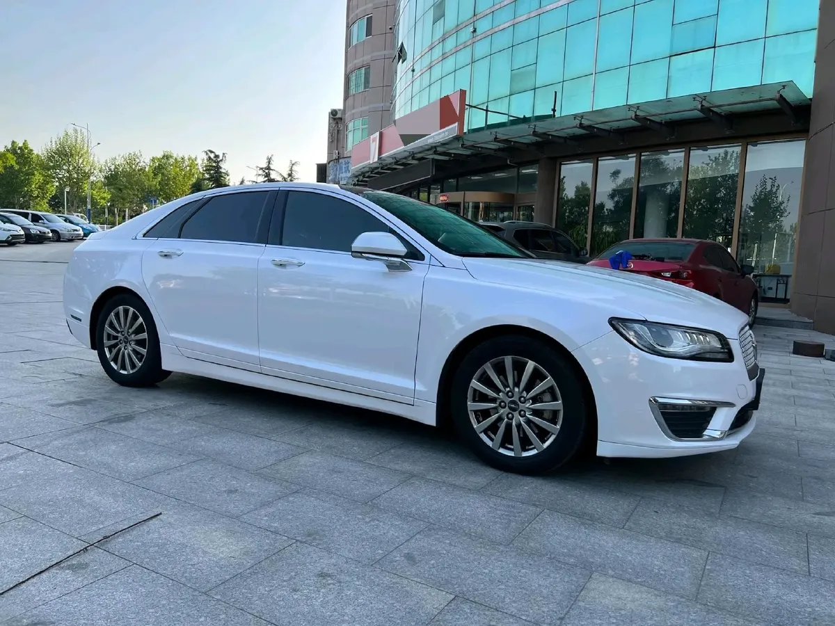 2018 Lincoln MKZ 2.0T 203HP L4 6AT,autocango,china used car exporter,china ev exporter,chinese used car exporter,chinese used ev exporter