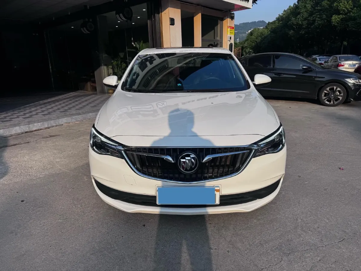 2020 Buick Encore 1.0T 125HP L3 6AT,autocango,china used car exporter,china ev exporter,chinese used car exporter,chinese used ev exporter