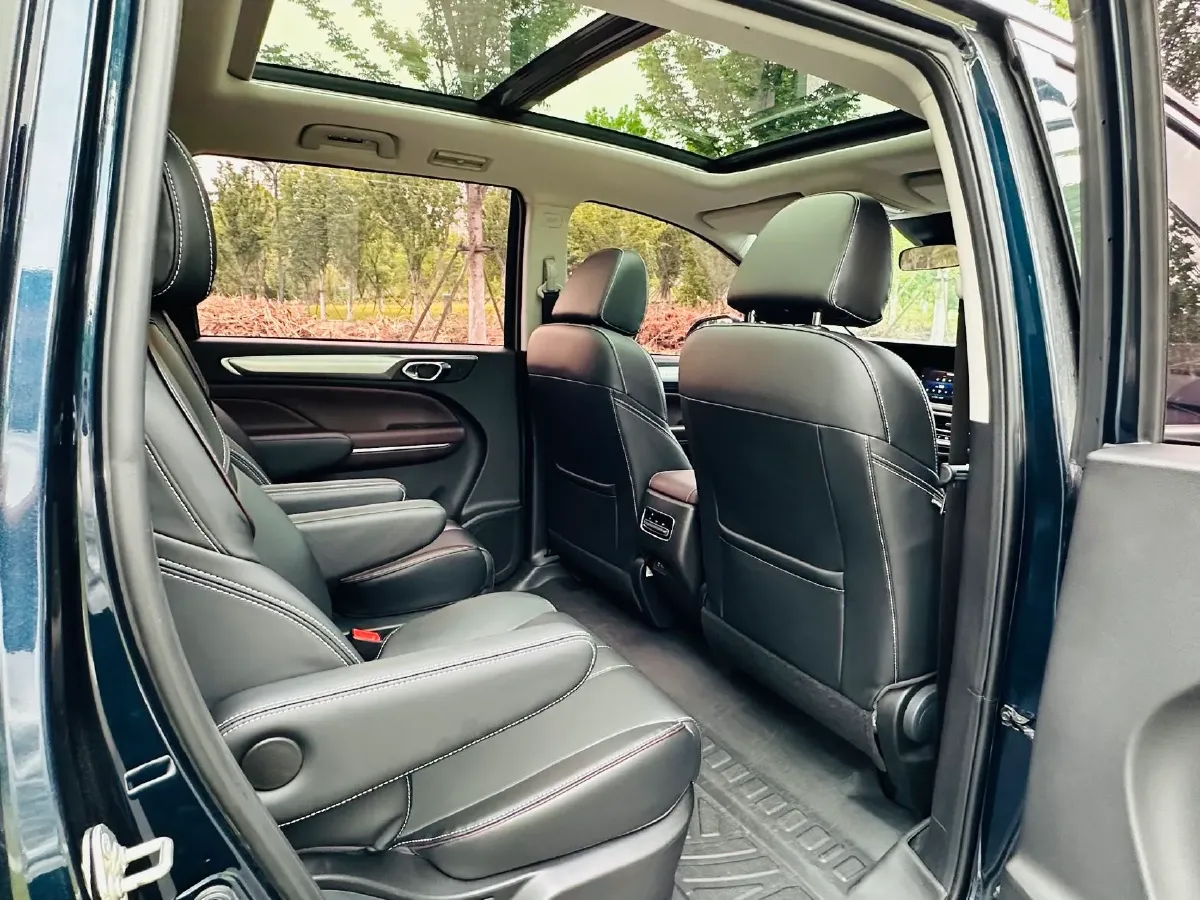 2023 GAC Trumpchi M6 1.5T 177HP L4 7DCT,autocango,china used car exporter,china ev exporter,chinese used car exporter,chinese used ev exporter