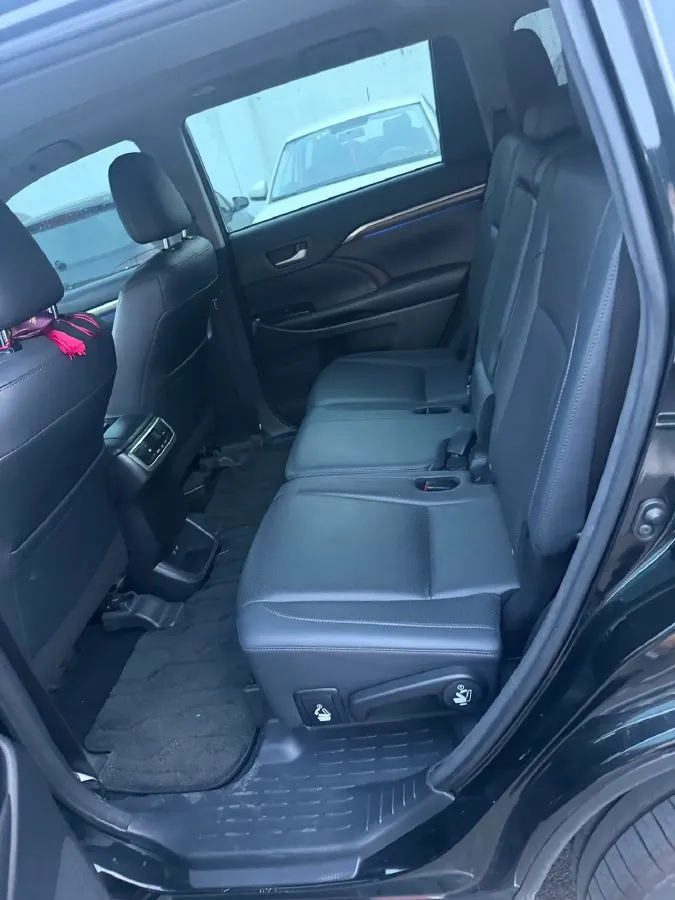 2019 HanTeng V7 1.5T 156HP L4 6AT,autocango,china used car exporter,china ev exporter,chinese used car exporter,chinese used ev exporter