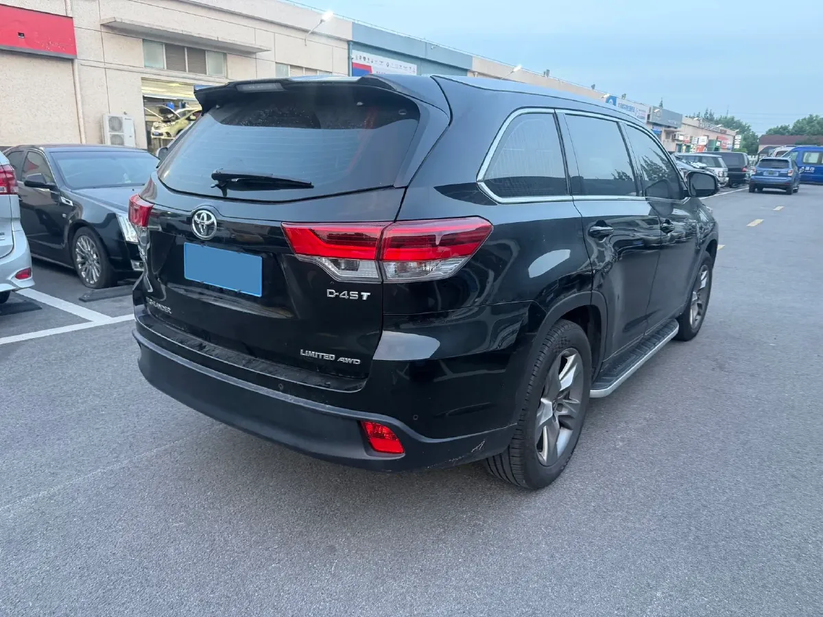 2019 HanTeng V7 1.5T 156HP L4 6AT,autocango,china used car exporter,china ev exporter,chinese used car exporter,chinese used ev exporter