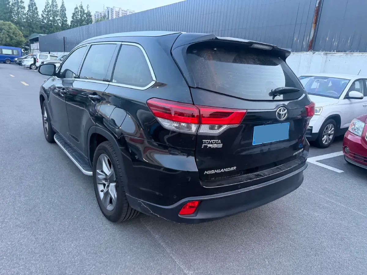 2019 HanTeng V7 1.5T 156HP L4 6AT,autocango,china used car exporter,china ev exporter,chinese used car exporter,chinese used ev exporter