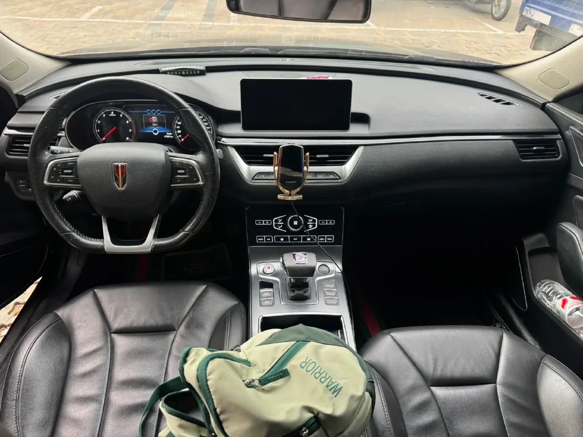 2020 HongQi H5 1.5T 169HP L4 7DCT,autocango,china used car exporter,china ev exporter,chinese used car exporter,chinese used ev exporter