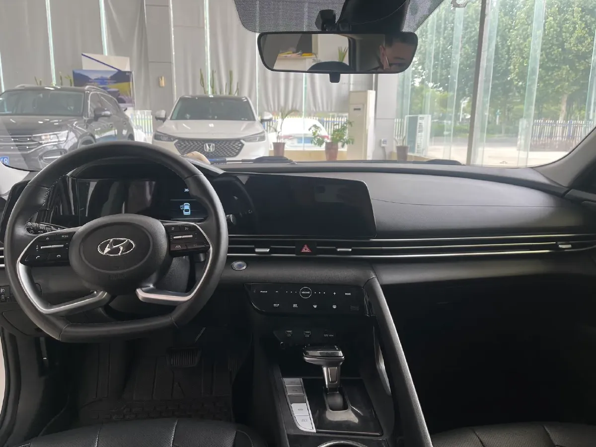 2022 Hyundai Elantra 1.5L 115HP L4 CVT,autocango,china used car exporter,china ev exporter,chinese used car exporter,chinese used ev exporter