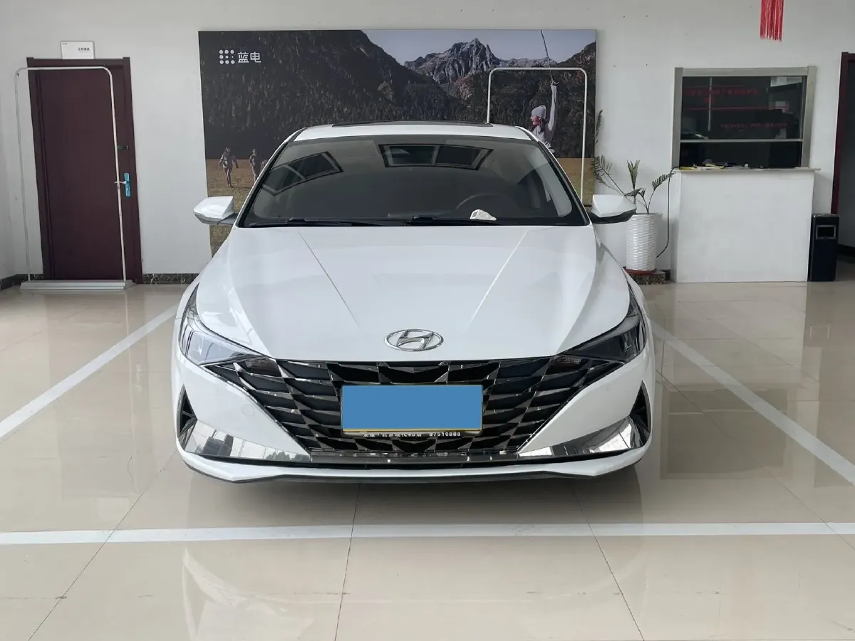 2022 Hyundai Elantra 1.5L 115HP L4 CVT,autocango,china used car exporter,china ev exporter,chinese used car exporter,chinese used ev exporter