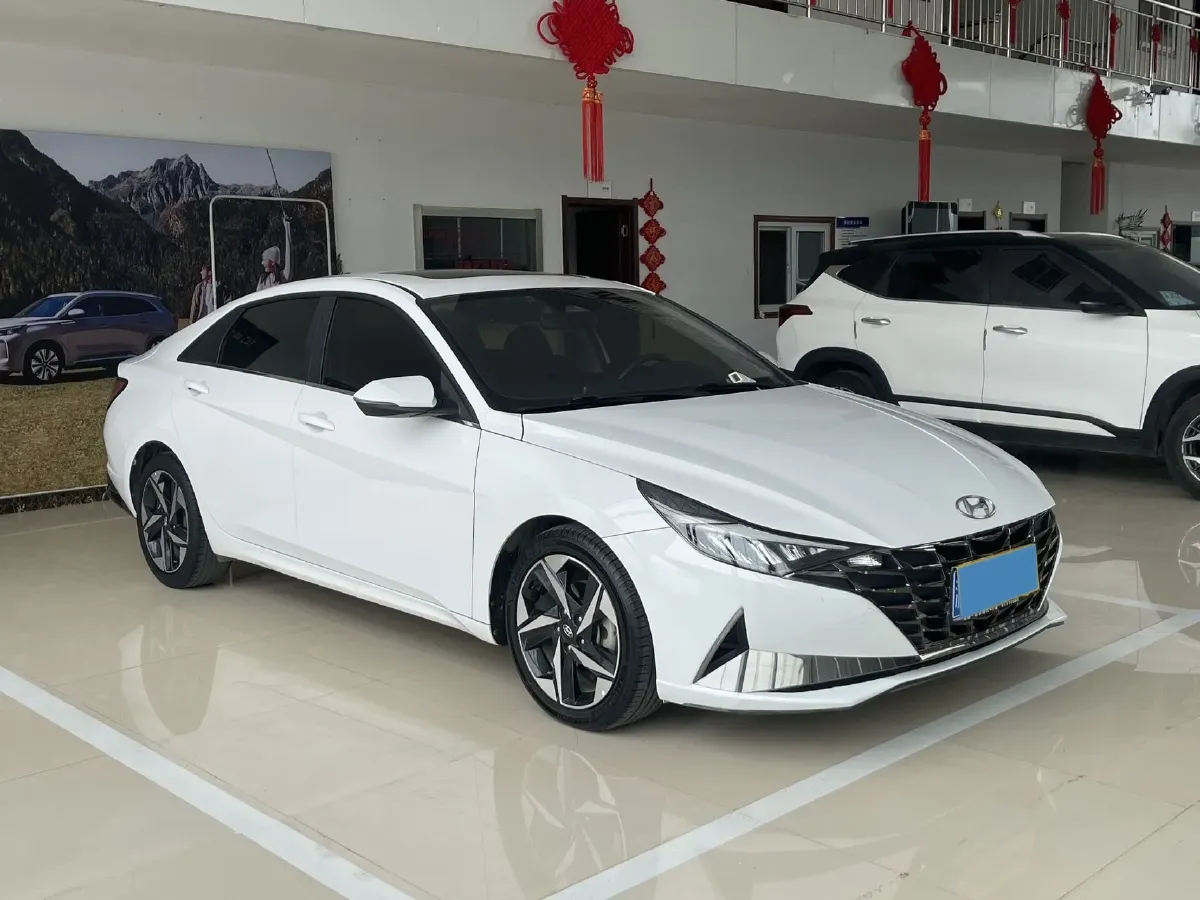 2022 Hyundai Elantra 1.5L 115HP L4 CVT,autocango,china used car exporter,china ev exporter,chinese used car exporter,chinese used ev exporter
